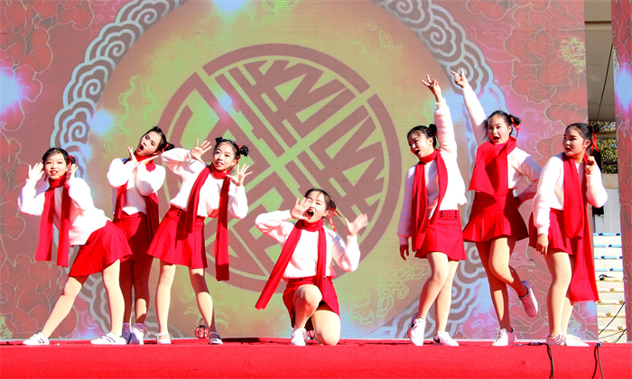 跨年汇演 跨年汇演