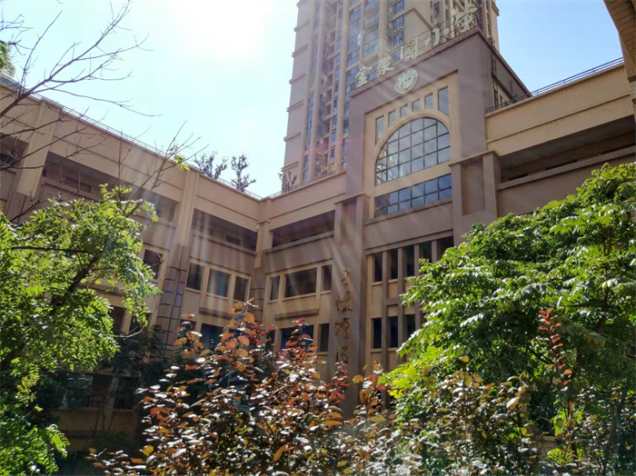 114051648432013_.pic