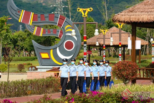 00304636242_97326061