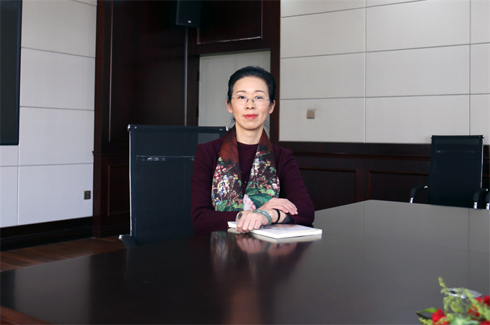 昆明八中副校长、昆明长城中学校长韩利 昆明八中副校长、昆明长城中学校长韩利