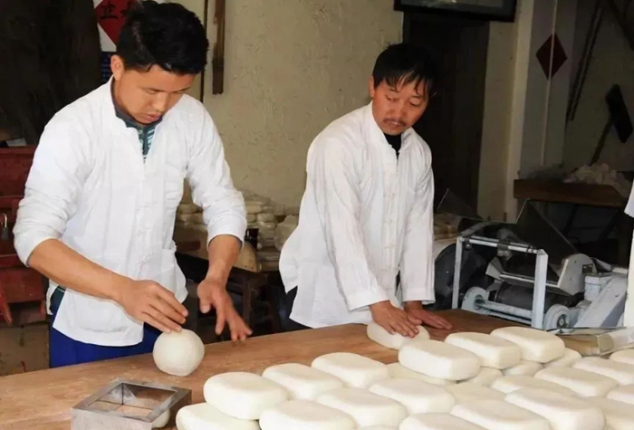 微信图片_20220427140233 微信图片_20220427140233