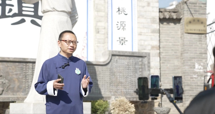 7d2cc1f13d17221e37cbbef59f5a07d