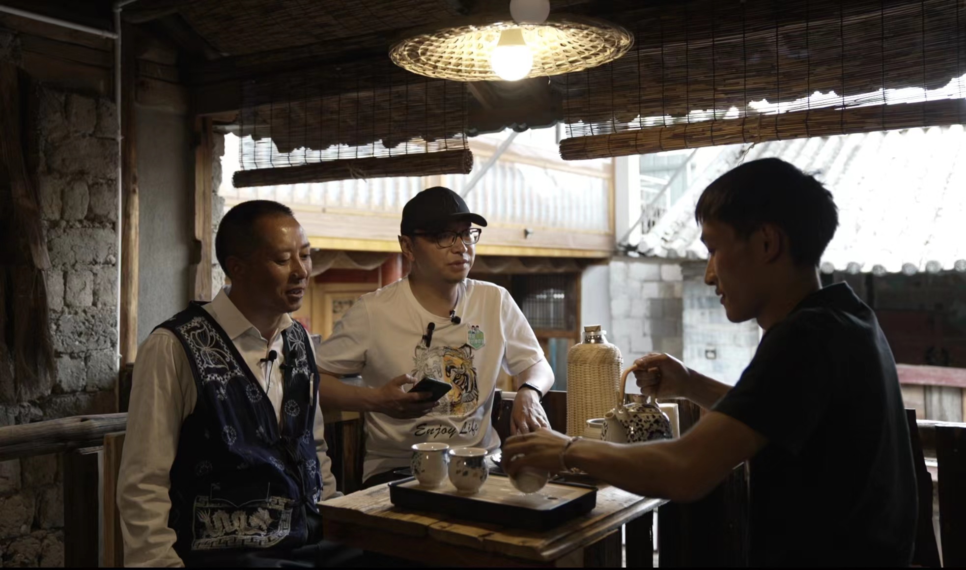 46b449d00b82ea4b71e5972c9e75898