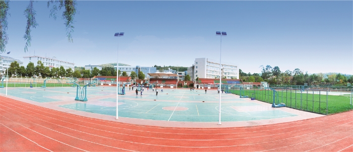 学校操场 学校操场