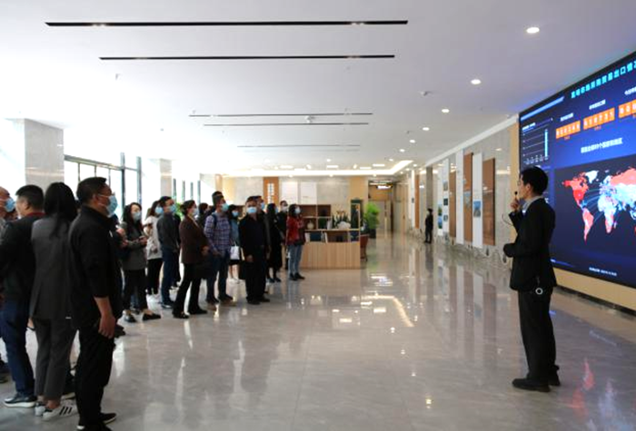 619ce9dada6b7b1a1f74d314c233262