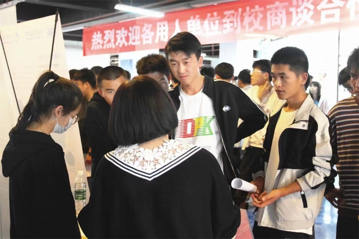 645b2b65ea69d7d0804a0a012c66f2b 645b2b65ea69d7d0804a0a012c66f2b