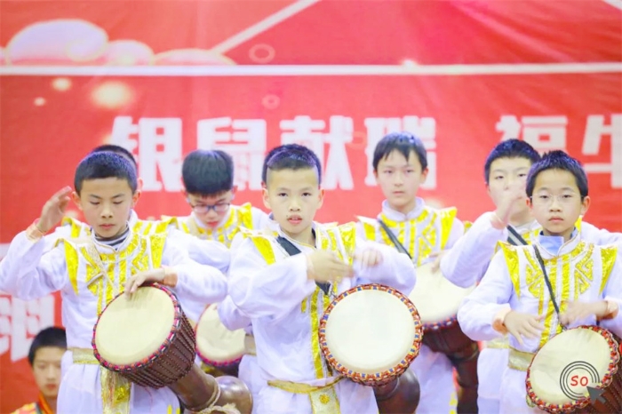 文艺演出1 文艺演出1