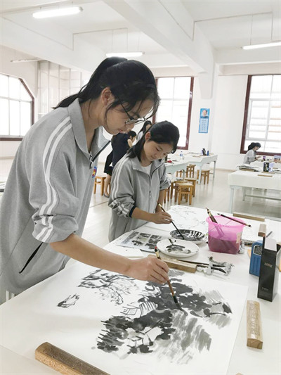 学生作画 学生作画