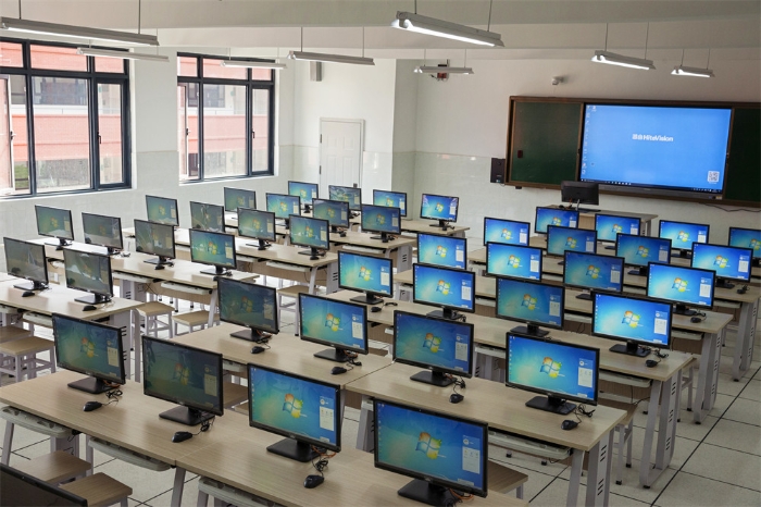 10计算机教室 10计算机教室