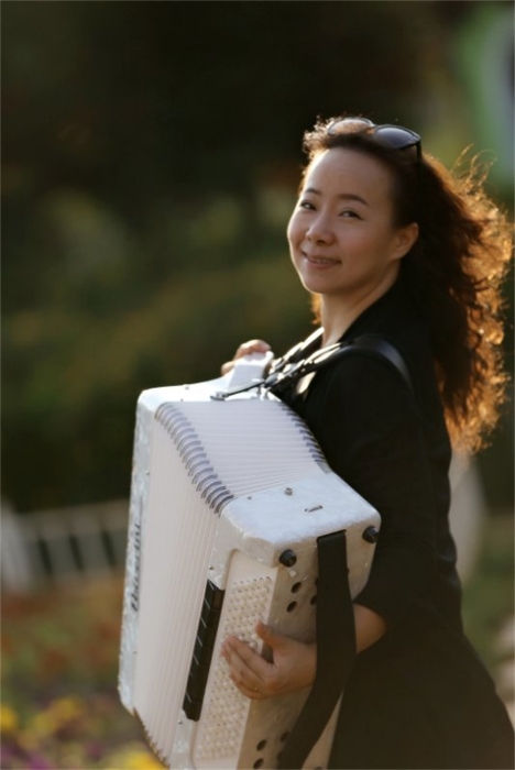 6云岭教学名师、昆明市音乐学科带头人、国家级音乐骨干教师张梅老师 6云岭教学名师、昆明市音乐学科带头人、国家级音乐骨干教师张梅老师