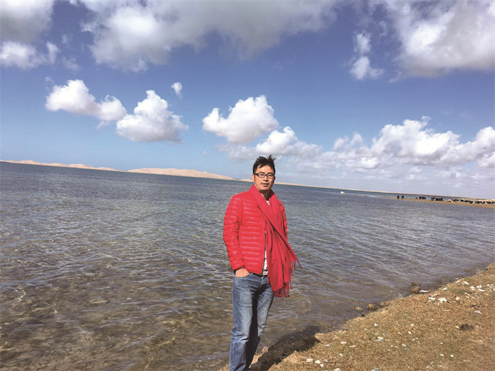 19昆明市名班主任、昆明市西山区学科带头人、昆明市朱志刚数学名师工作室学员蔡永刚老师 19昆明市名班主任、昆明市西山区学科带头人、昆明市朱志刚数学名师工作室学员蔡永刚老师