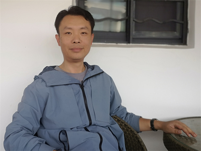 卢生明校长 卢生明校长