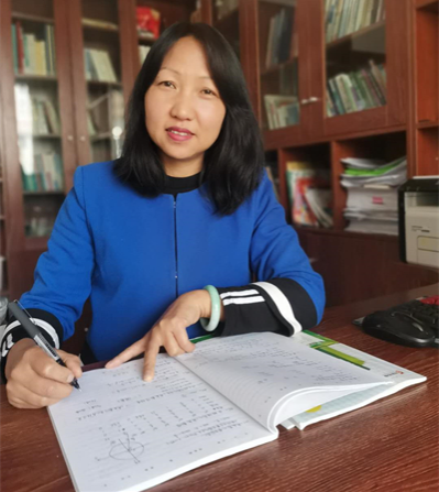 昆明市春城教学名师 黄荣丽 昆明市春城教学名师 黄荣丽