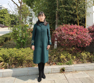 昆明市语文学科教坛新秀 黄佳凤 昆明市语文学科教坛新秀 黄佳凤