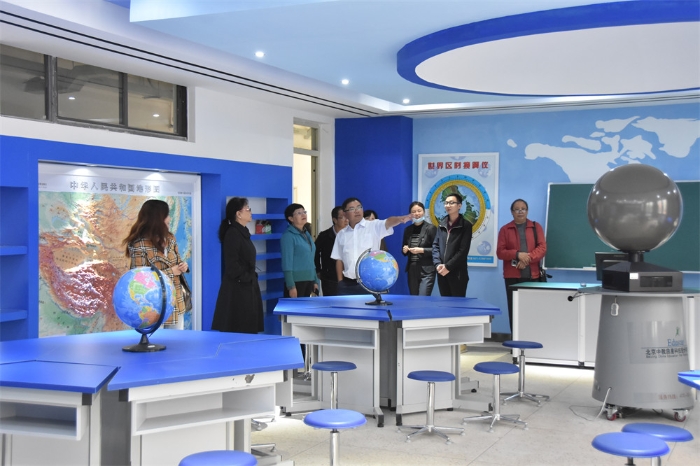 理由5:云师大基教集团专家团队到校指导工作 (1) 理由5:云师大基教集团专家团队到校指导工作 (1)