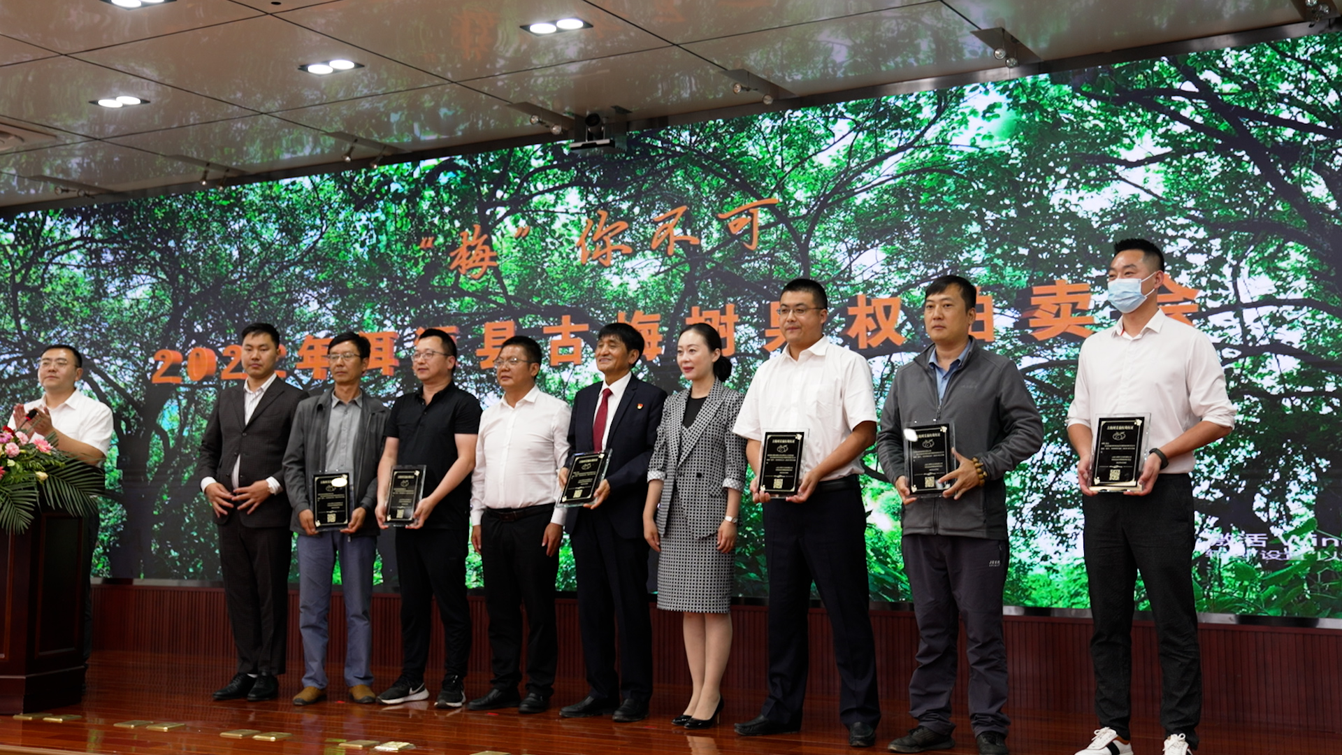 b379bbbf1668898878e49751f8d0c1c