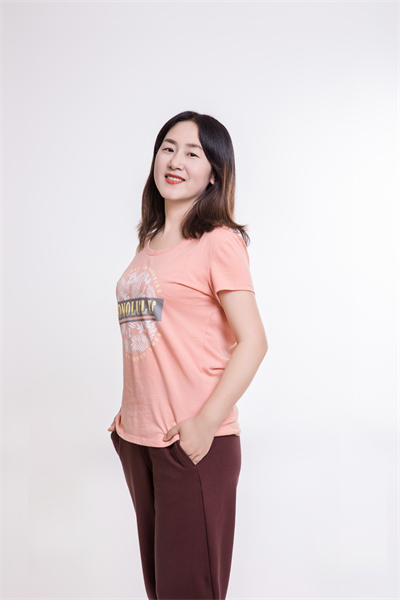 初三五班 田晓青 初三五班 田晓青