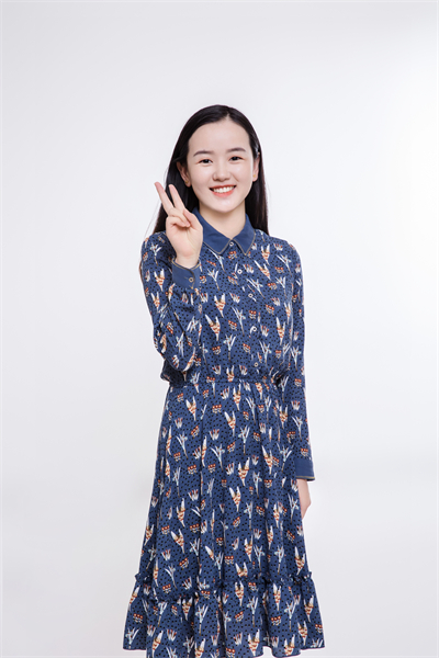 初三十一班 羊松彦 初三十一班 羊松彦