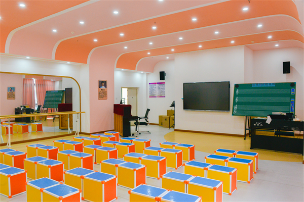 形体教室 形体教室