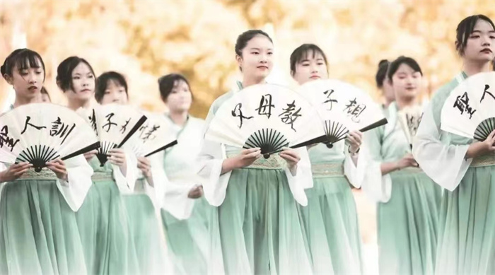 7edf3b6859cff22c2142fc2c9197c10 7edf3b6859cff22c2142fc2c9197c10