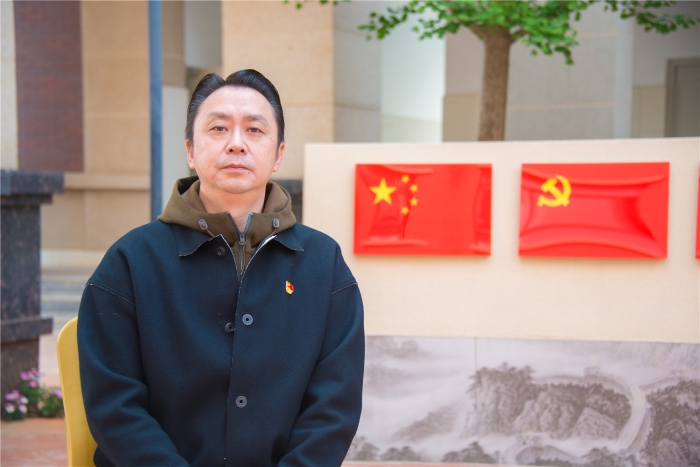 党支部书记兼副校长 罗维希 党支部书记兼副校长 罗维希