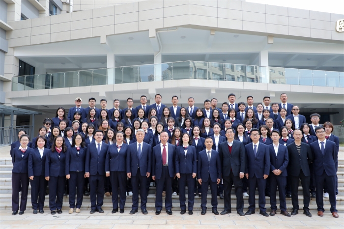 全体教师 全体教师