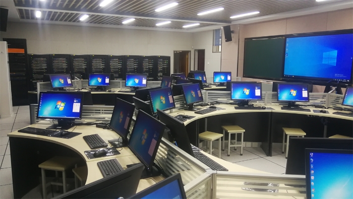 计算机应用技术专业网络实训室 计算机应用技术专业网络实训室