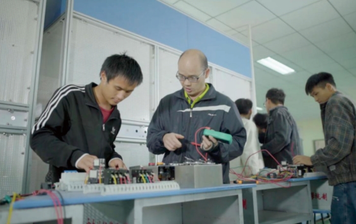 11施国文 云岭教学名师 11施国文 云岭教学名师