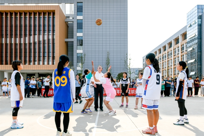 篮球比赛 篮球比赛