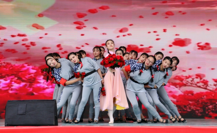 文艺汇演 文艺汇演