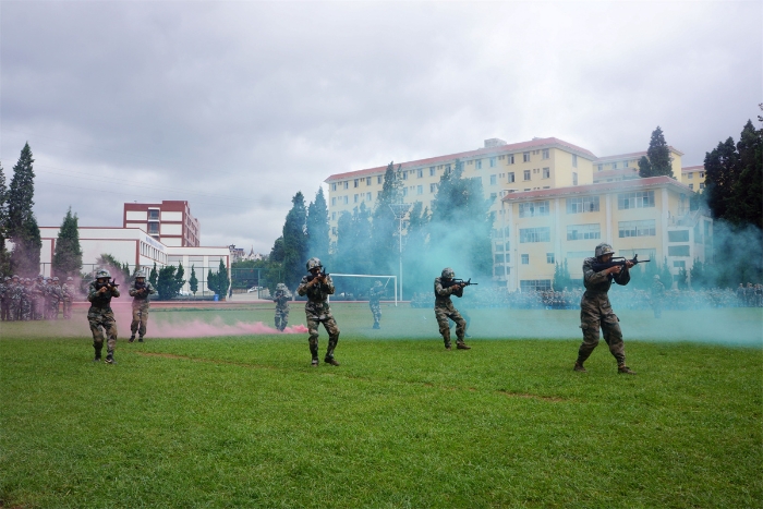 新生国防教育 新生国防教育