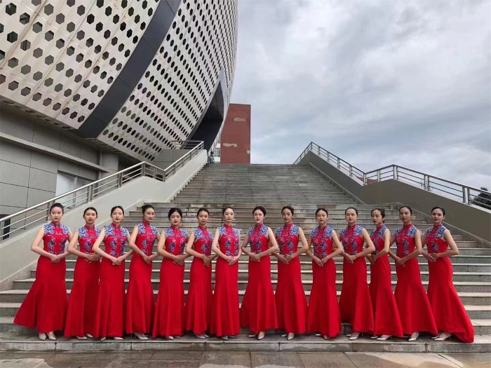 校团委大学生艺术团礼仪部 校团委大学生艺术团礼仪部