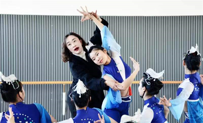 4、专业课-舞蹈