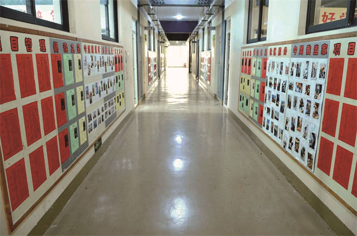 教学楼内景_副本