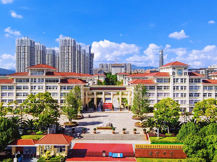 1 校本部 1 校本部