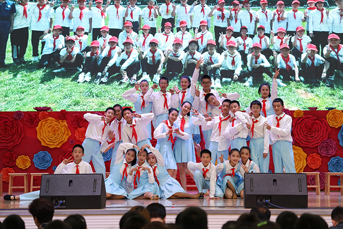 02 八中之春艺术节