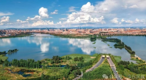 iShot_2025-10-17_10.42.20