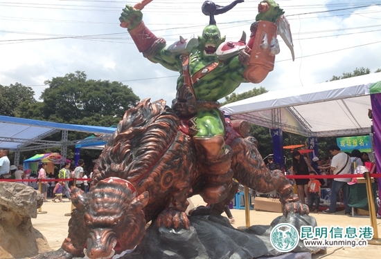 Cosplay大赛引爆昆明动物园第五届动漫文化节 Cosplay大赛引爆昆明动物园第五届动漫文化节