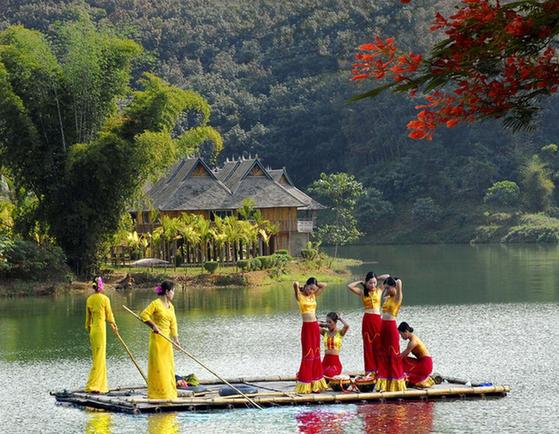 西双版纳,道路,沿边