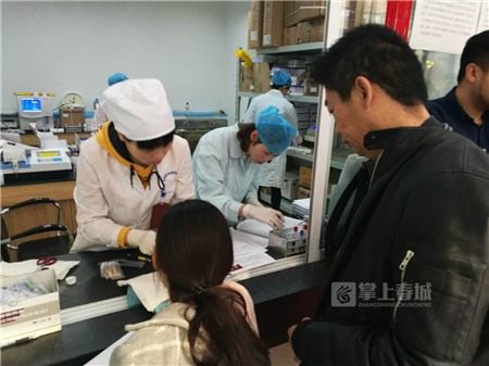 五华区143对新人领证 登记量比平时增5倍 五华区143对新人领证 登记量比平时增5倍