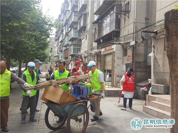 丰宁小区综合整治全面展开 老旧小区换新颜