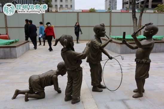 盘龙区委书记夏俊松率队调研“五个十”第一阶段综合整治工作 盘龙区委书记夏俊松率队调研“五个十”第一阶段综合整治工作