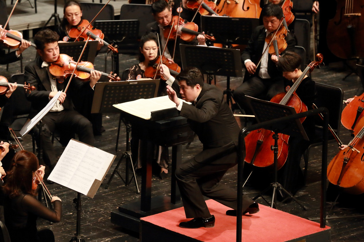昆明聂耳交响乐团演出现场 昆明聂耳交响乐团演出现场