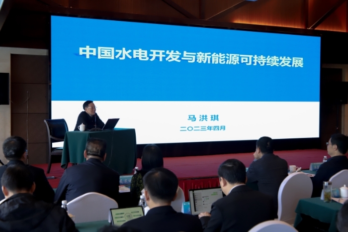 马洪琪院士讲座(添加教学团队) 马洪琪院士讲座(添加教学团队)