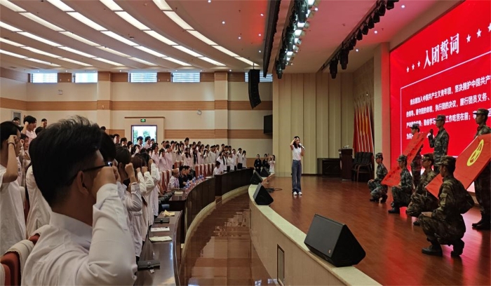 入团宣誓仪式1 入团宣誓仪式1