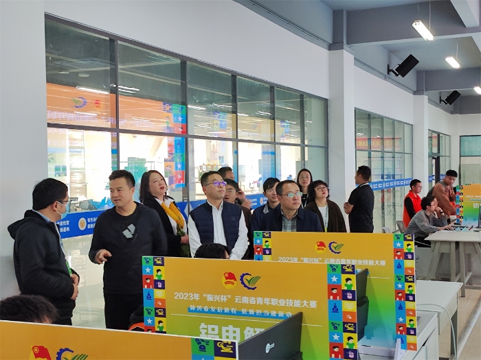 第十八届振兴杯省赛现场 第十八届振兴杯省赛现场