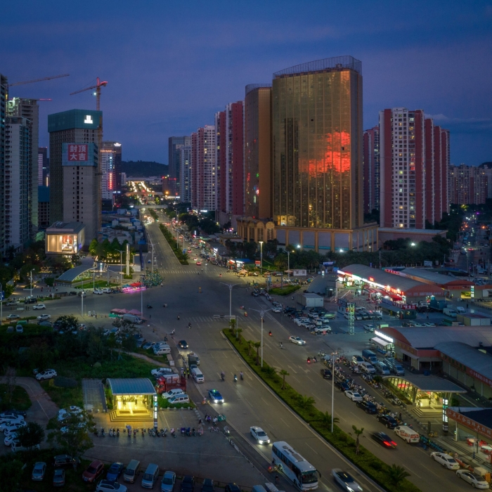 胡平华 13888511964  都市港湾5 2025年9月5日   地铁四号线玉缘路站