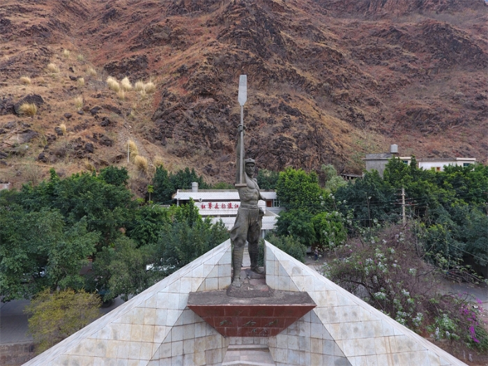 5-1《巧渡金沙江》云南昆明1935.5-gj