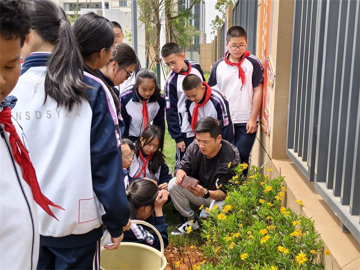 立德树人守初心，五育并举育新人