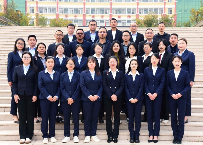 市区级学科带头人及骨干教师 市区级学科带头人及骨干教师